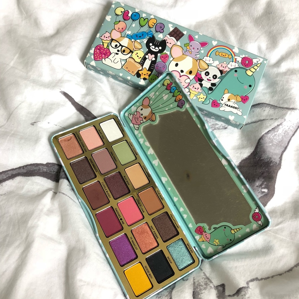 Too Faced Clover Eyeshadow Palette